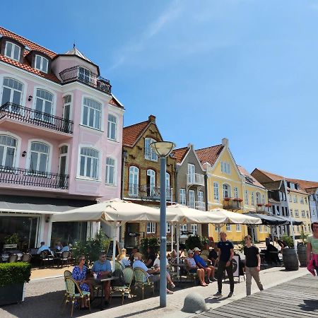 Harbour Walk Aparthotel Sønderborg Kültér fotó
