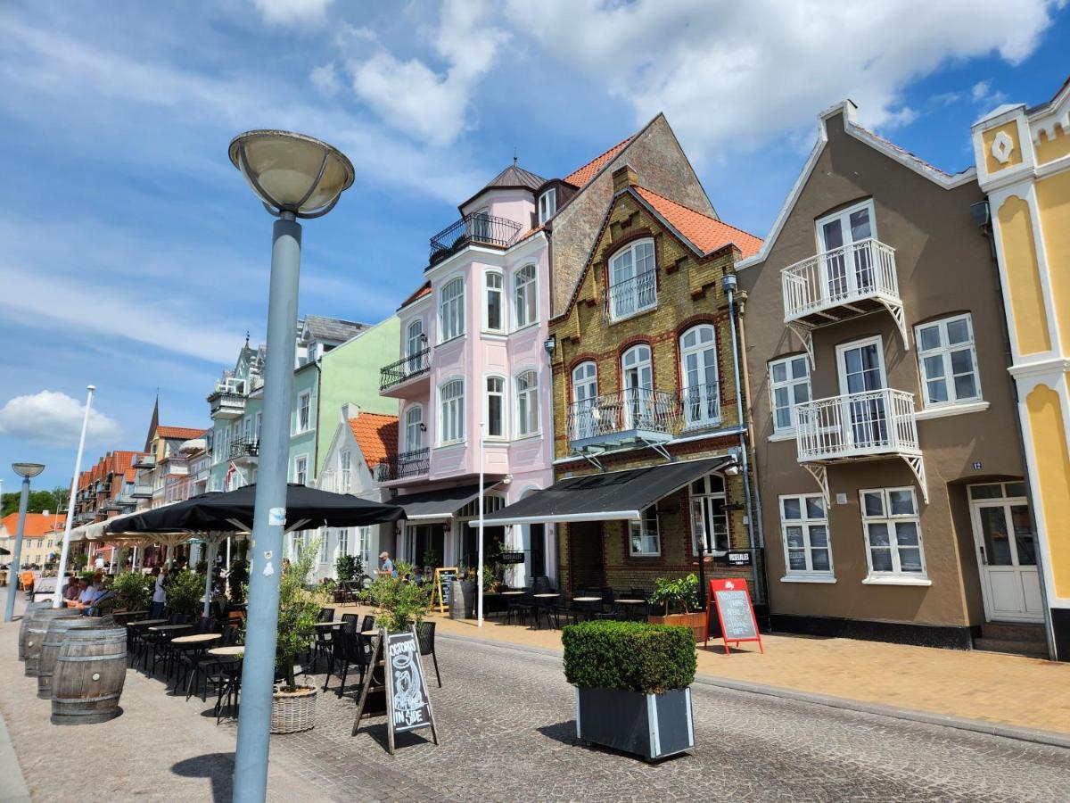 Harbour Walk Aparthotel Sønderborg Kültér fotó